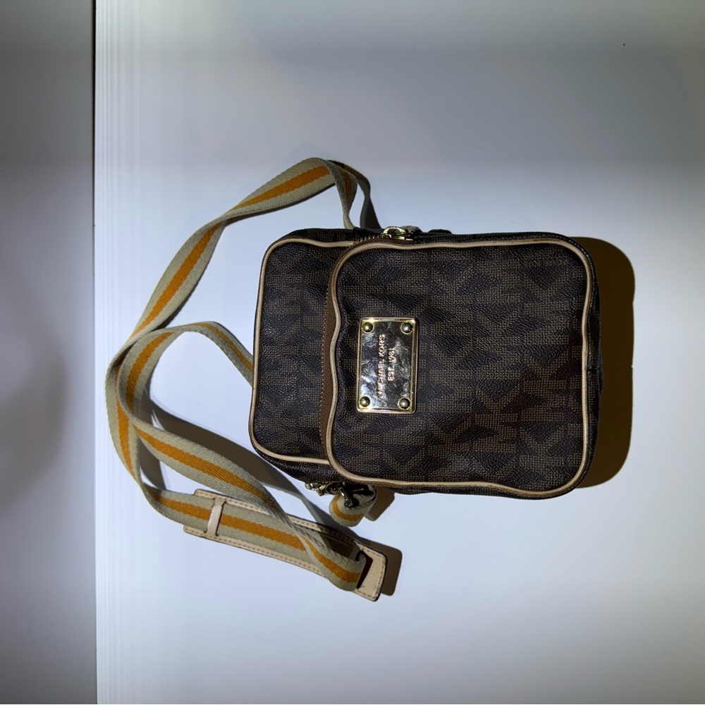 Stylish Brown Crossbody Bag